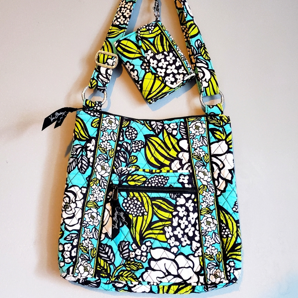 Vera Bradley Crossbody W/ Wallet